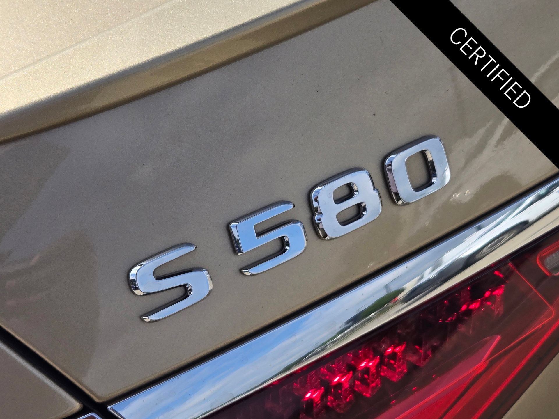 Used 2023 Mercedes-Benz S 580 4MATIC Sedan image 13