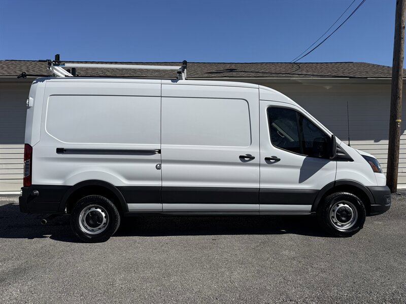 Used 2024 Ford Transit 250 148 Medium Roof RWD image 1