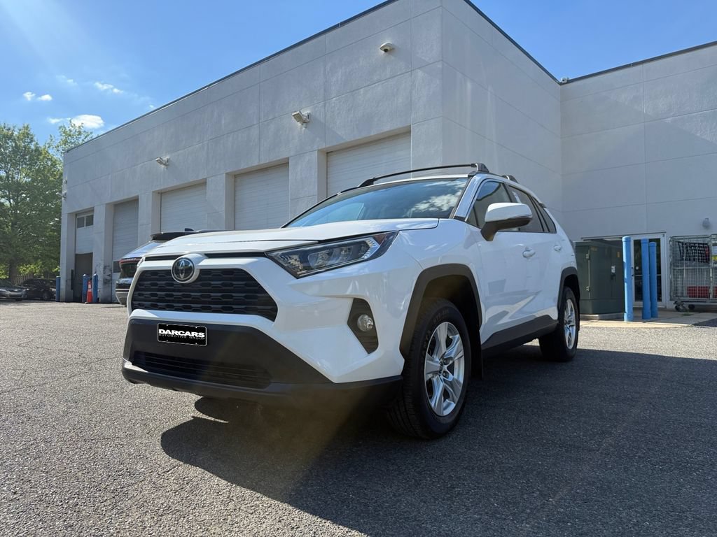Used 2021 Toyota RAV4 XLE w/ Convenience Package AWD/4WD image 32
