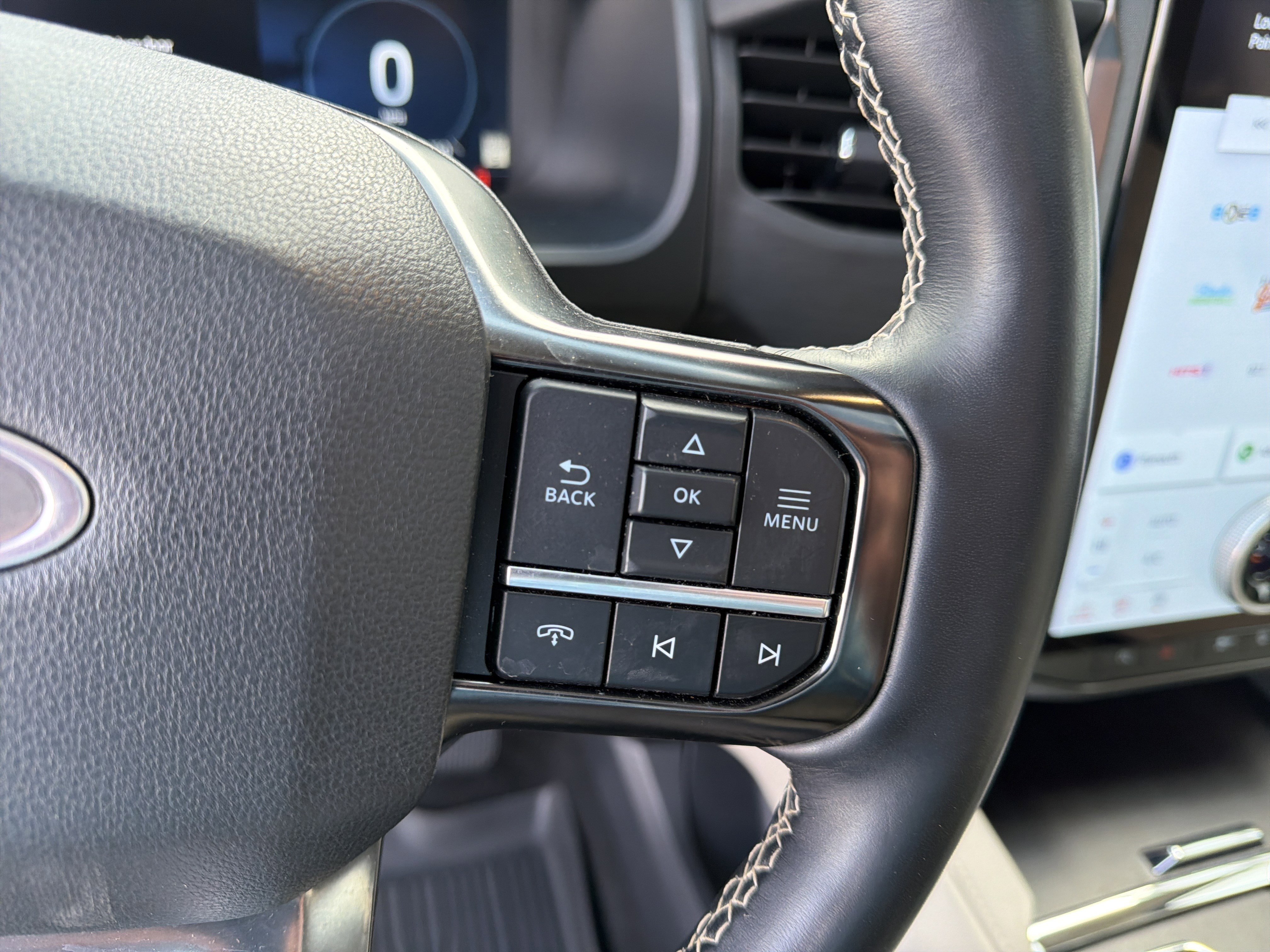 Certified 2024 Ford Expedition Max Platinum AWD/4WD image 40