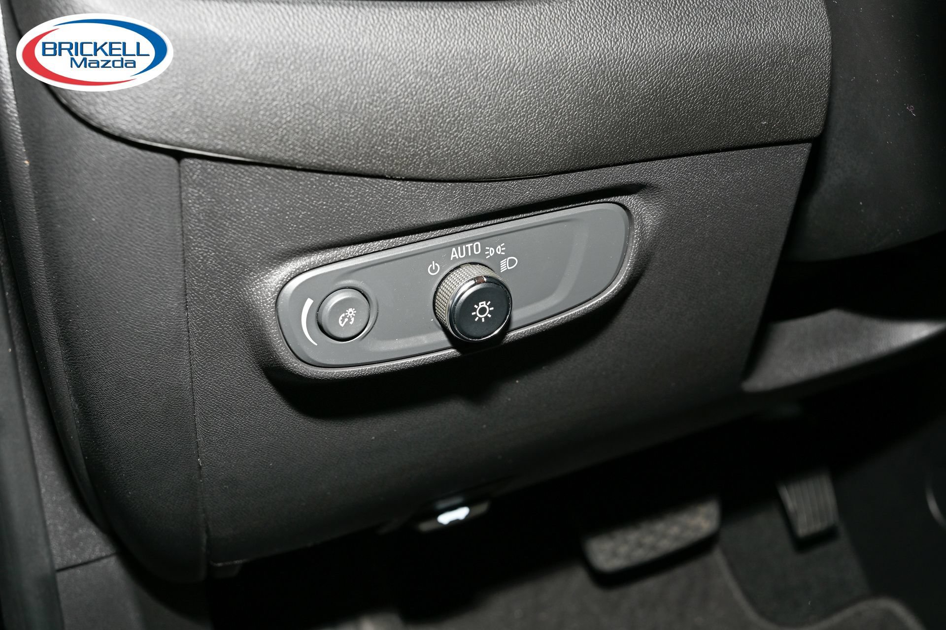 Used 2023 Chevrolet Equinox LS FWD image 19