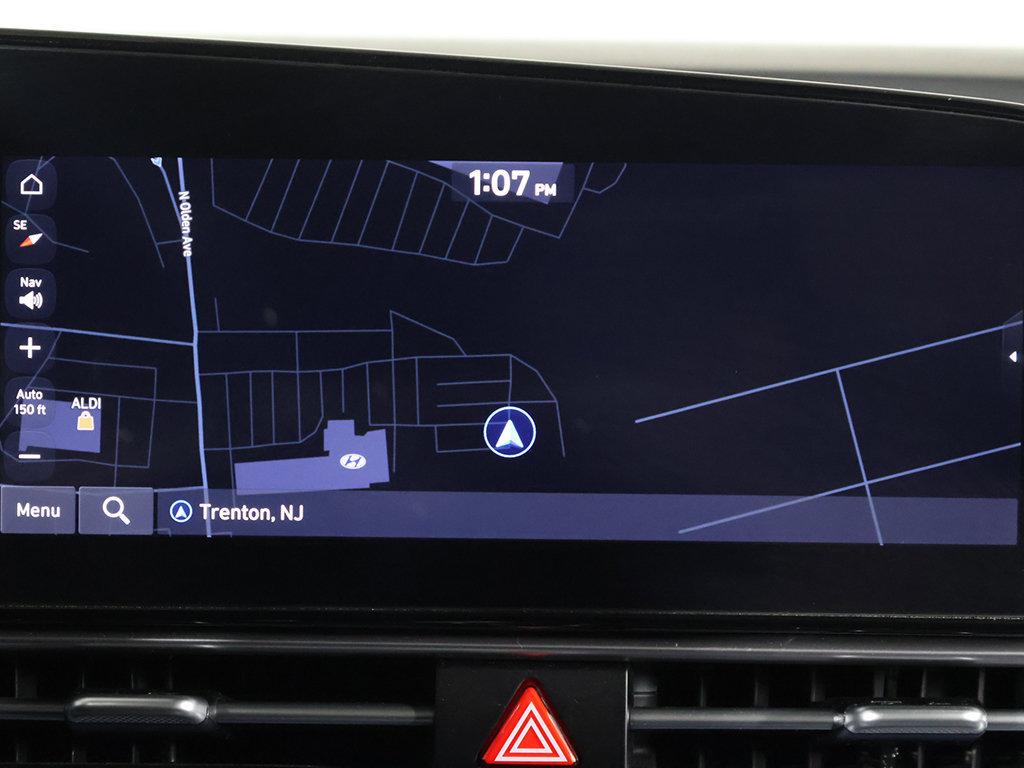Certified 2024 Hyundai Elantra SEL FWD image 37