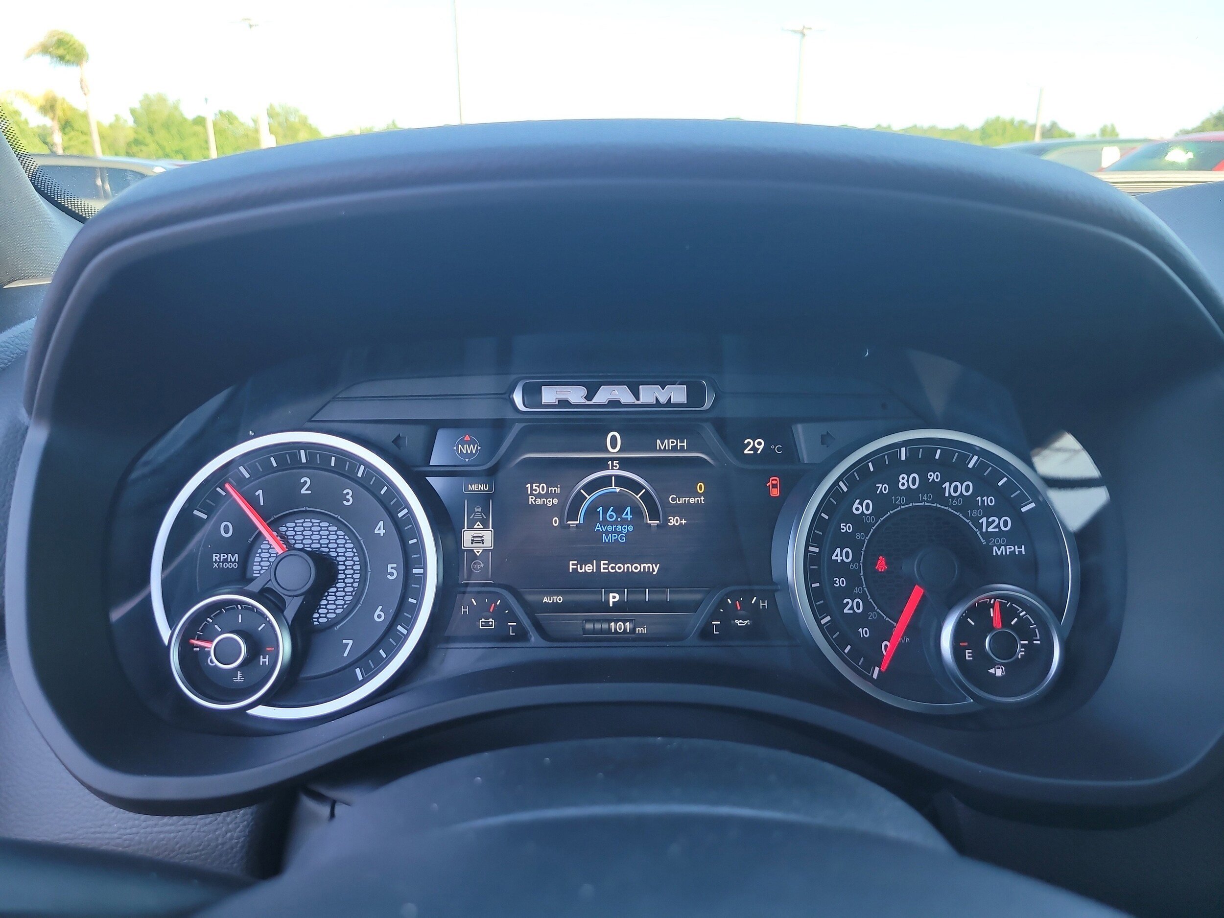 New 2026 RAM 1500 Big Horn AWD/4WD image 19