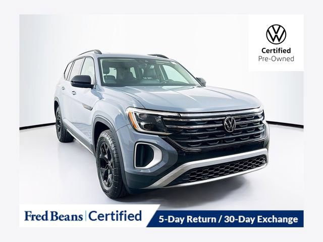Used 2025 Volkswagen Atlas Peak Edition SE