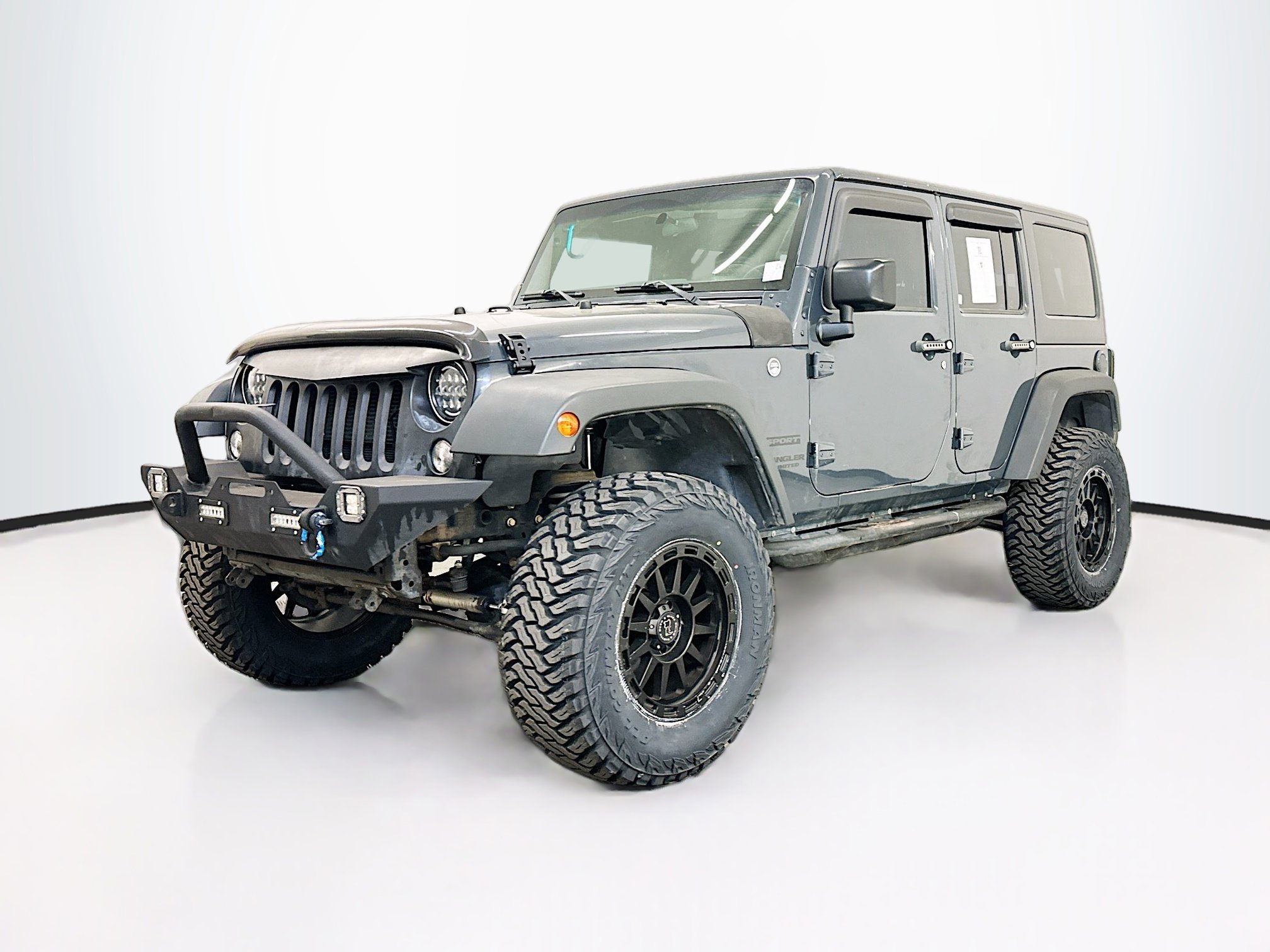 Used 2016 Jeep Wrangler Unlimited Sport w/ Connectivity Group image 3