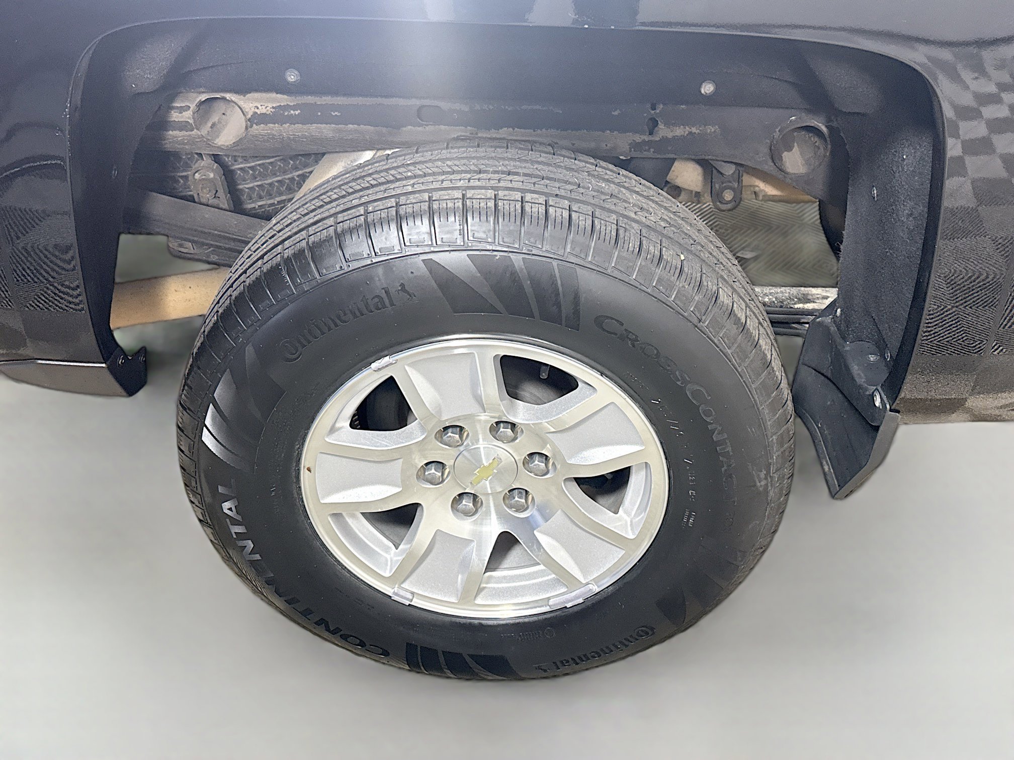 Used 2018 Chevrolet Silverado 1500 LT w/ Texas Edition image 32