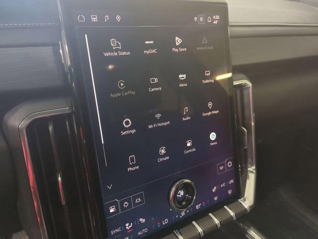 Used 2025 GMC Acadia Elevation w/ Elevation Premium Package image 12