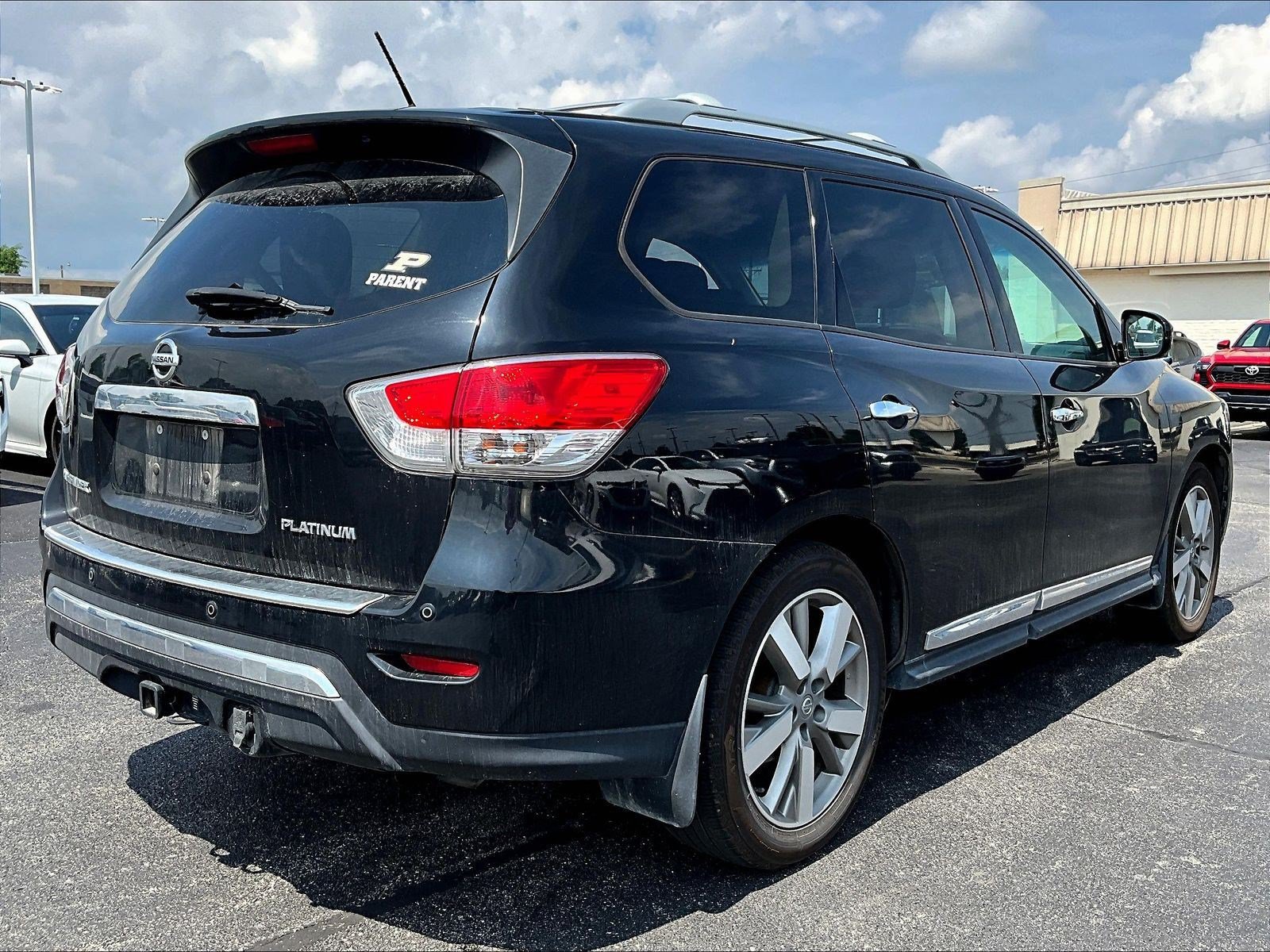 Used 2015 Nissan Pathfinder Platinum FWD image 6