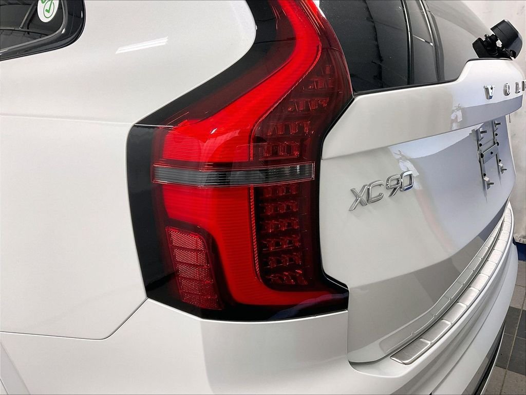 Used 2026 Volvo XC90 B6 Ultra w/ Protection Package Premier AWD/4WD image 35