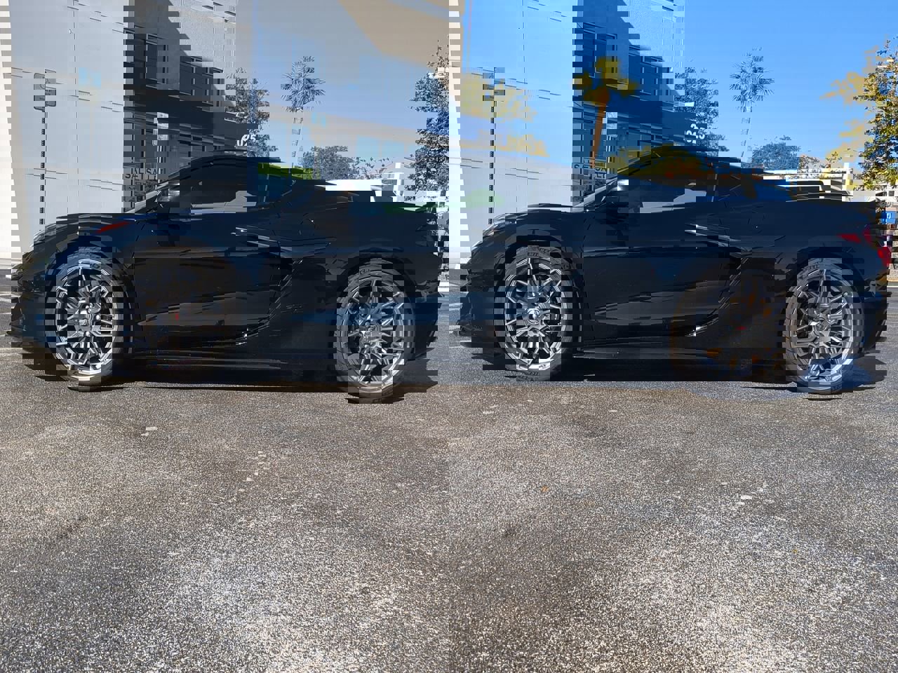 Used 2023 Chevrolet Corvette Z06 image 7