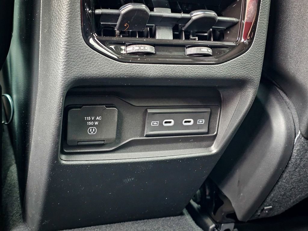 New 2026 Jeep Grand Cherokee Laredo image 33