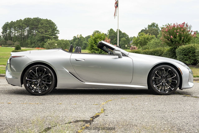 Used 2022 Lexus LC 500 Convert w/ Accessory Package RWD image 9