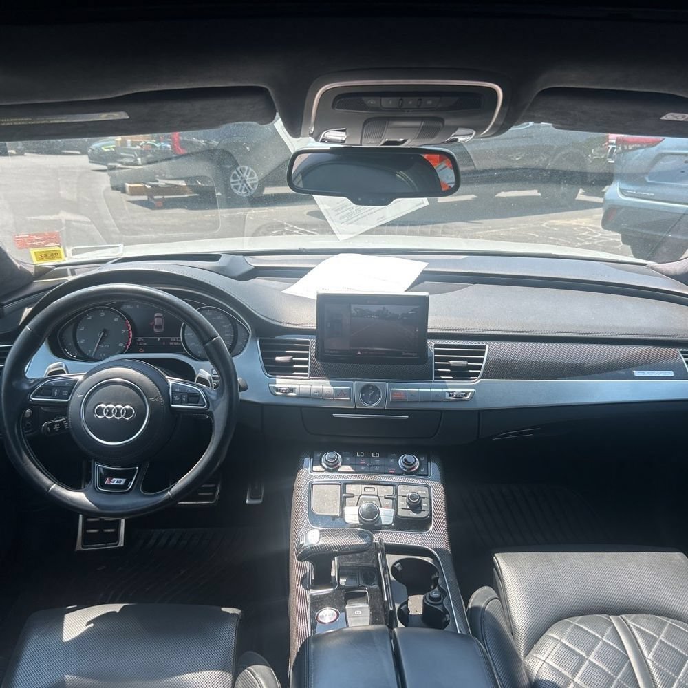 Used 2015 Audi S8 AWD/4WD image 7