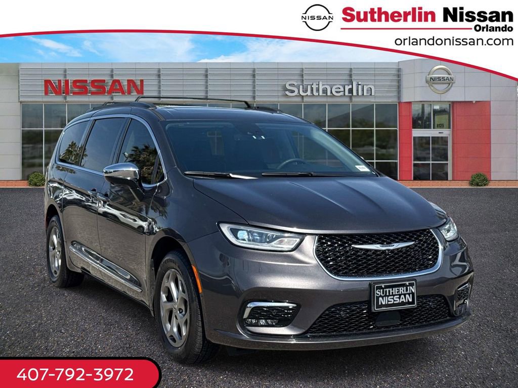 Used 2023 Chrysler Pacifica Limited w/ Uconnect Theater Family Group AWD/4WD image 1