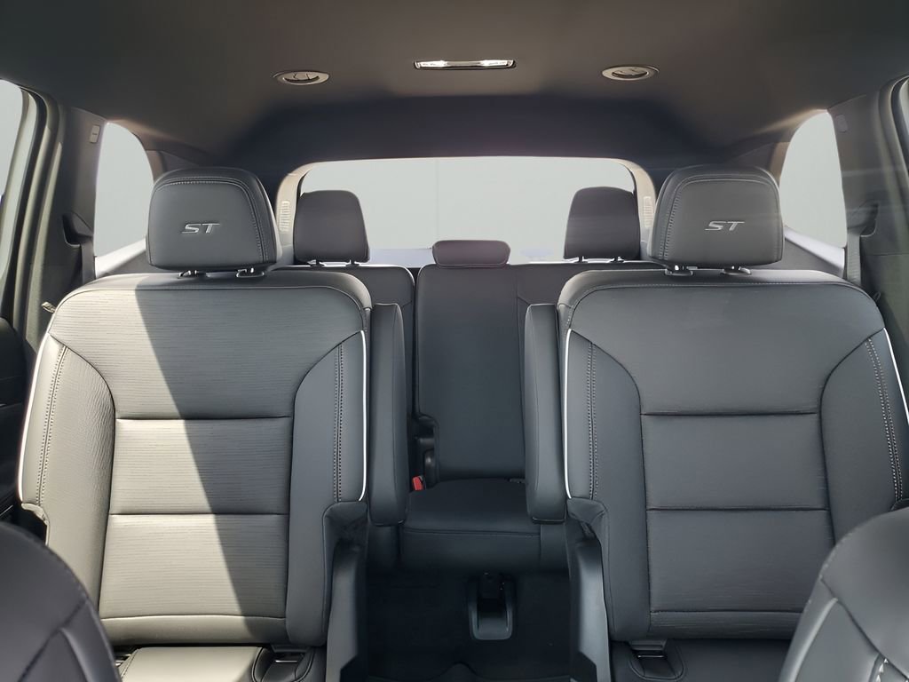 New 2026 Buick Enclave Sport Touring image 43