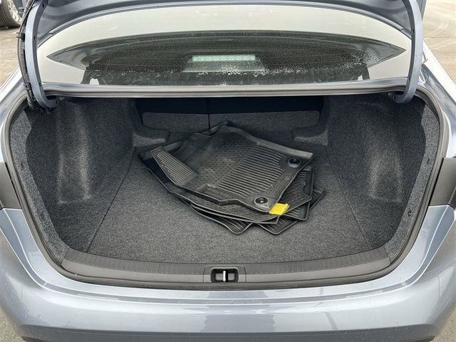 Used 2026 Toyota Corolla LE image 20