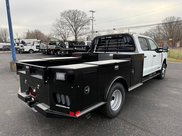 New 2026 Ford F350 XL w/ XL Chrome Package image 7