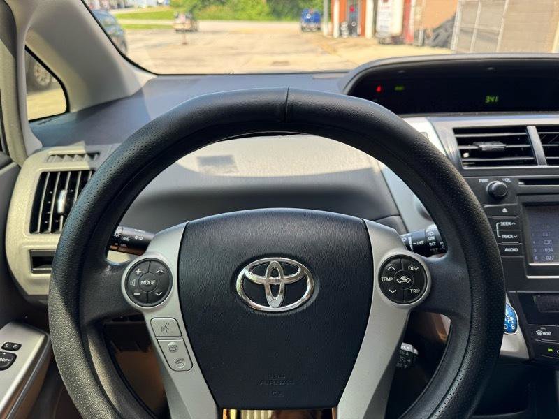 Used 2014 Toyota Prius V Three FWD image 15