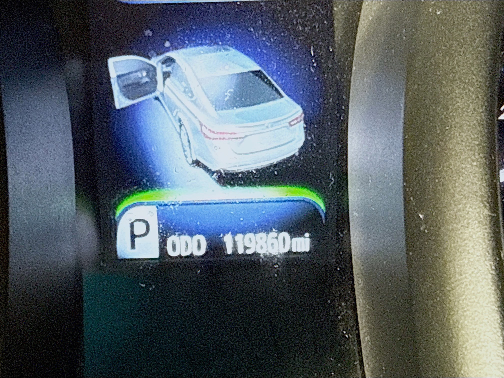 Used 2018 Toyota Avalon Limited image 13