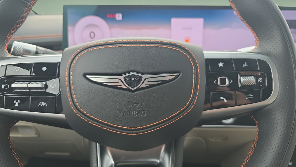 New 2026 Genesis GV70 3.5T Sport Prestige AWD/4WD image 17