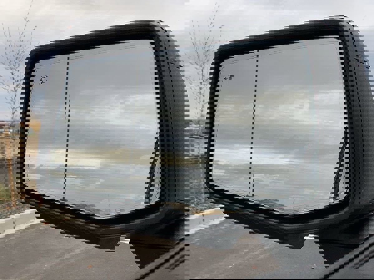 Used 2024 GMC Sierra 1500 AT4 w/ Technology Package image 15