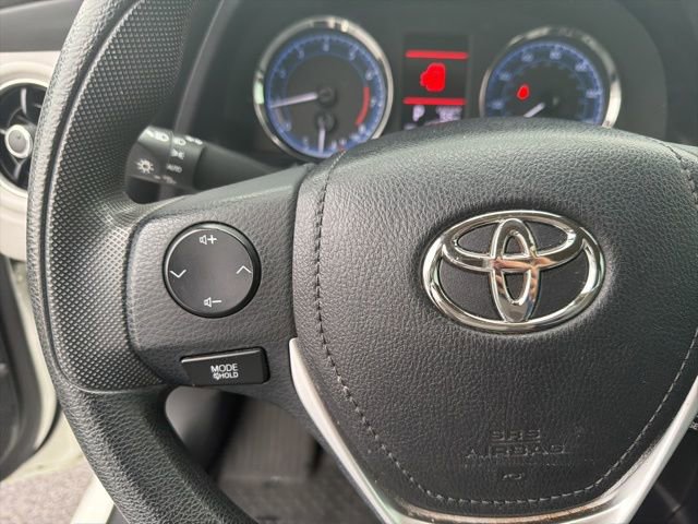 Used 2019 Toyota Corolla LE image 20