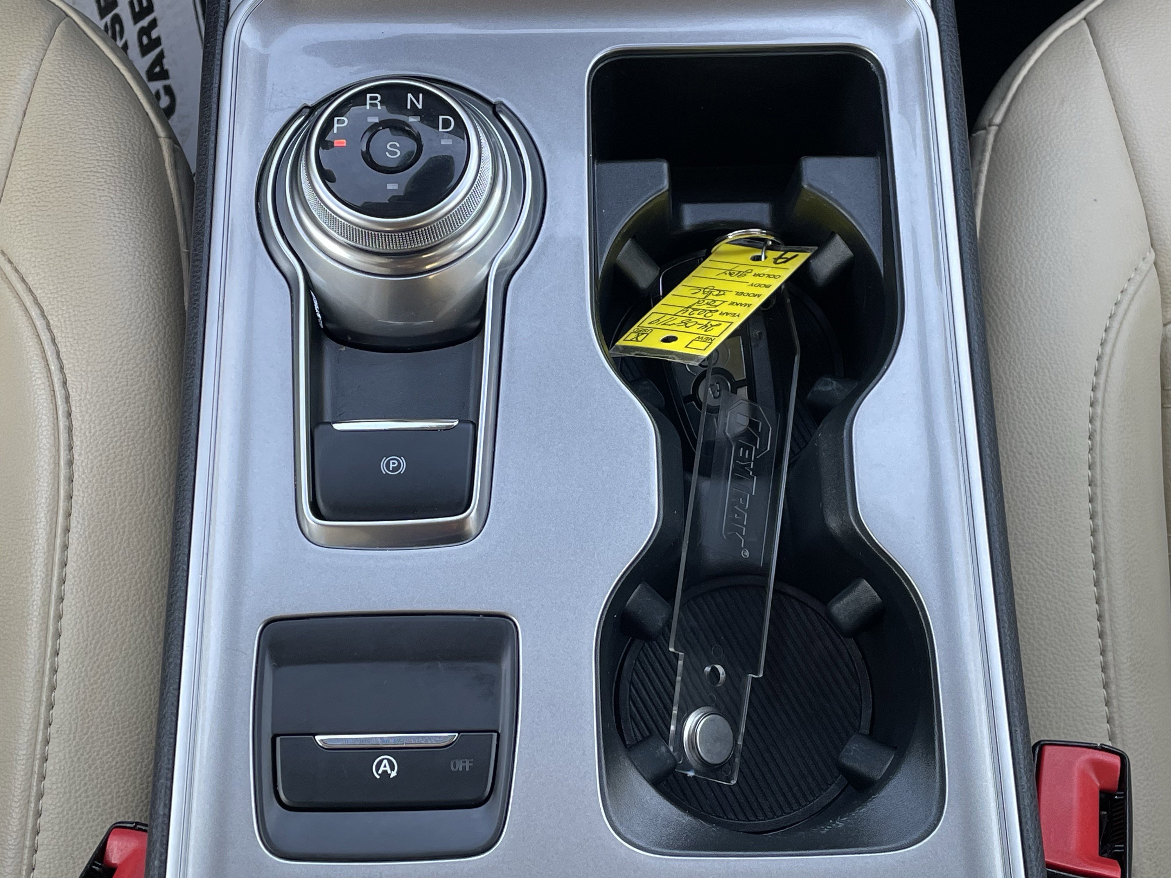 Used 2024 Ford Edge SEL w/ Convenience Package image 26
