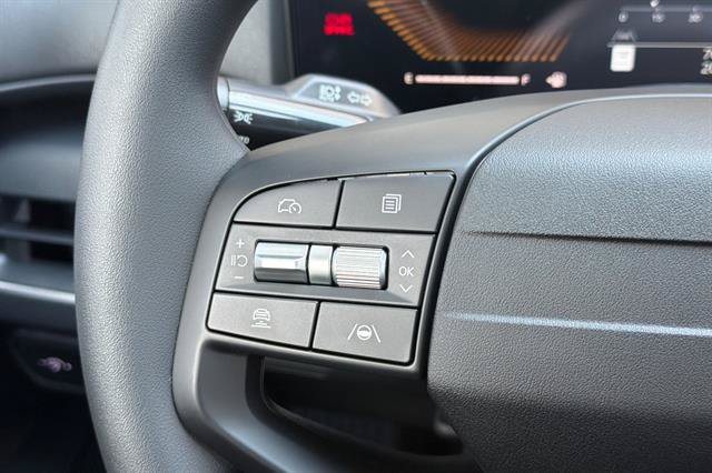 New 2026 Kia K4 FWD image 25
