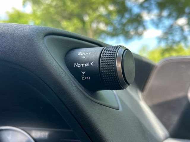 Used 2020 Lexus UX 200 w/ Accessory Package 2 FWD image 43