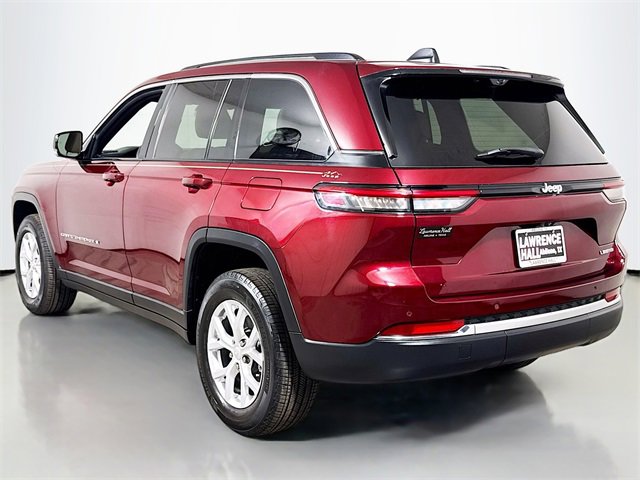 Used 2023 Jeep Grand Cherokee Limited w/ Luxury Tech Group II image 6