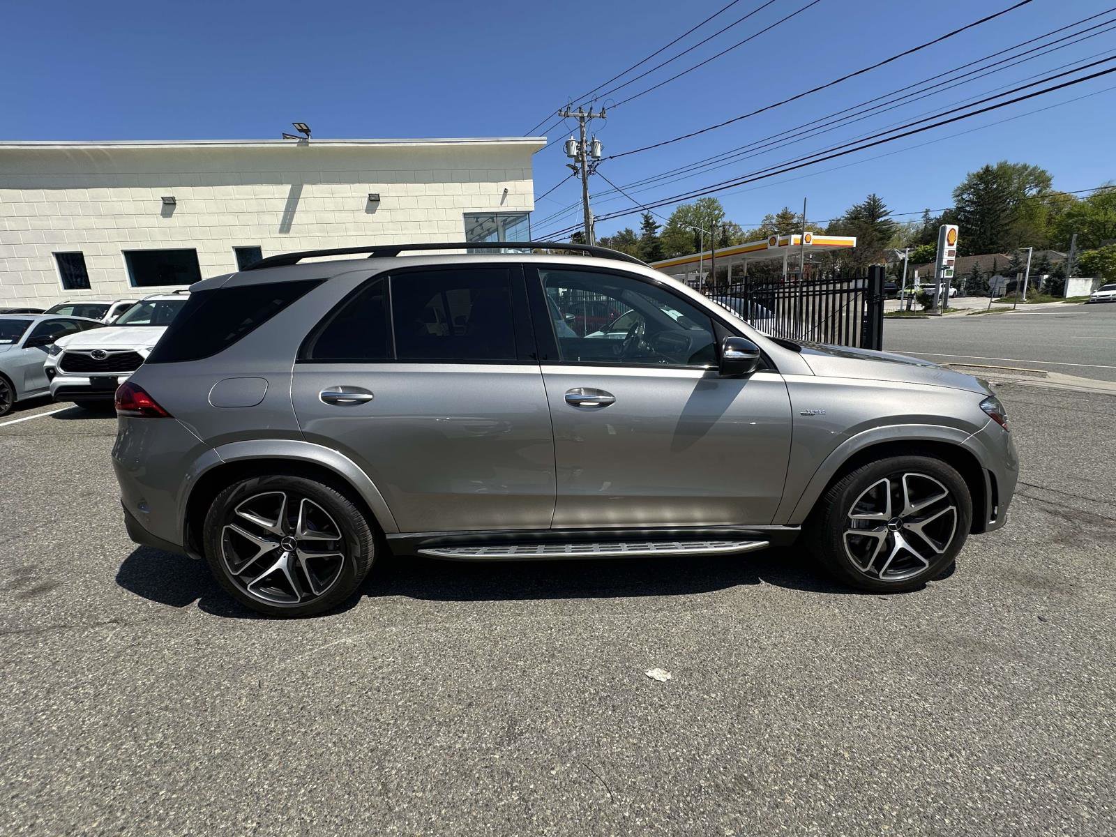 Used 2021 Mercedes-Benz GLE 53 AMG 4MATIC image 2