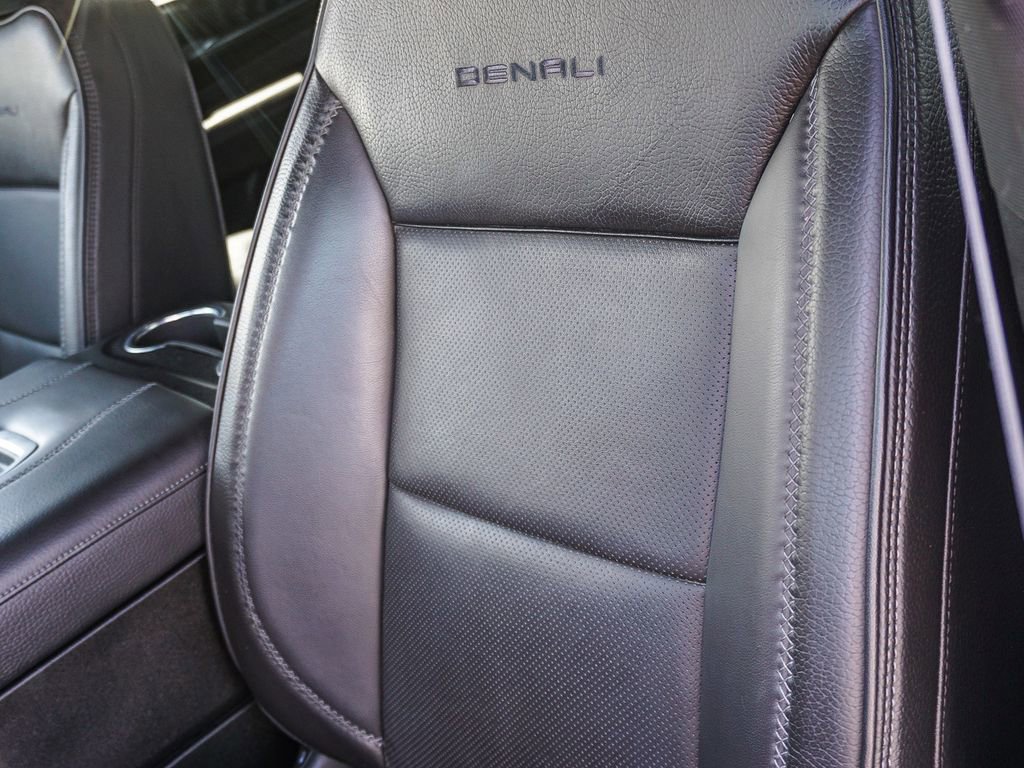 Used 2023 GMC Yukon XL Denali AWD/4WD image 20