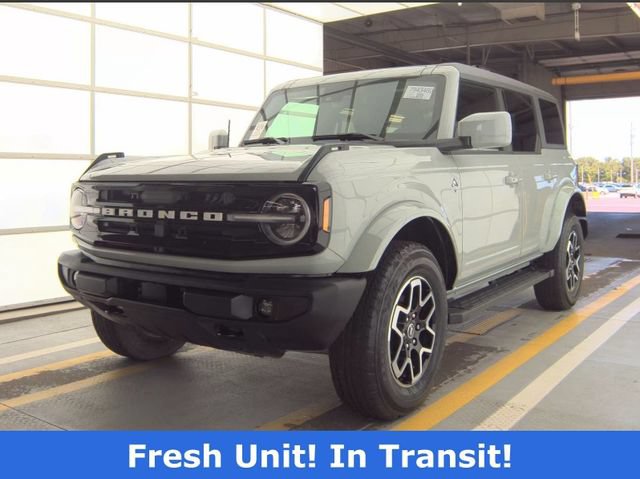 Certified 2024 Ford Bronco Outer Banks AWD/4WD image 1