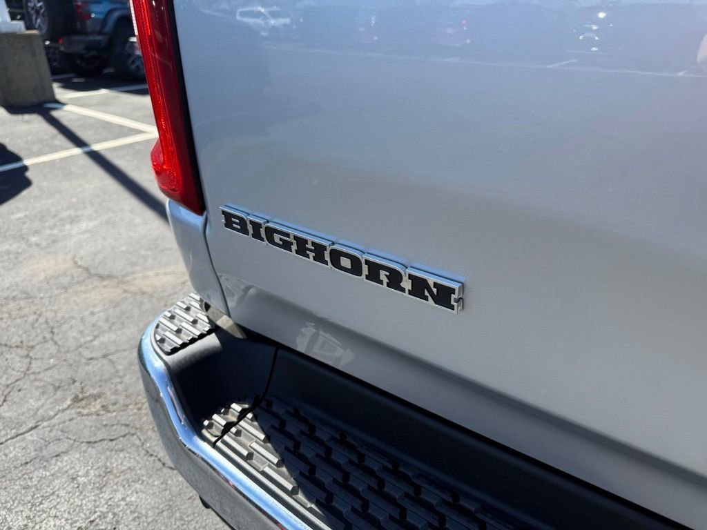 New 2026 RAM 1500 4x4 Crew Cab image 45