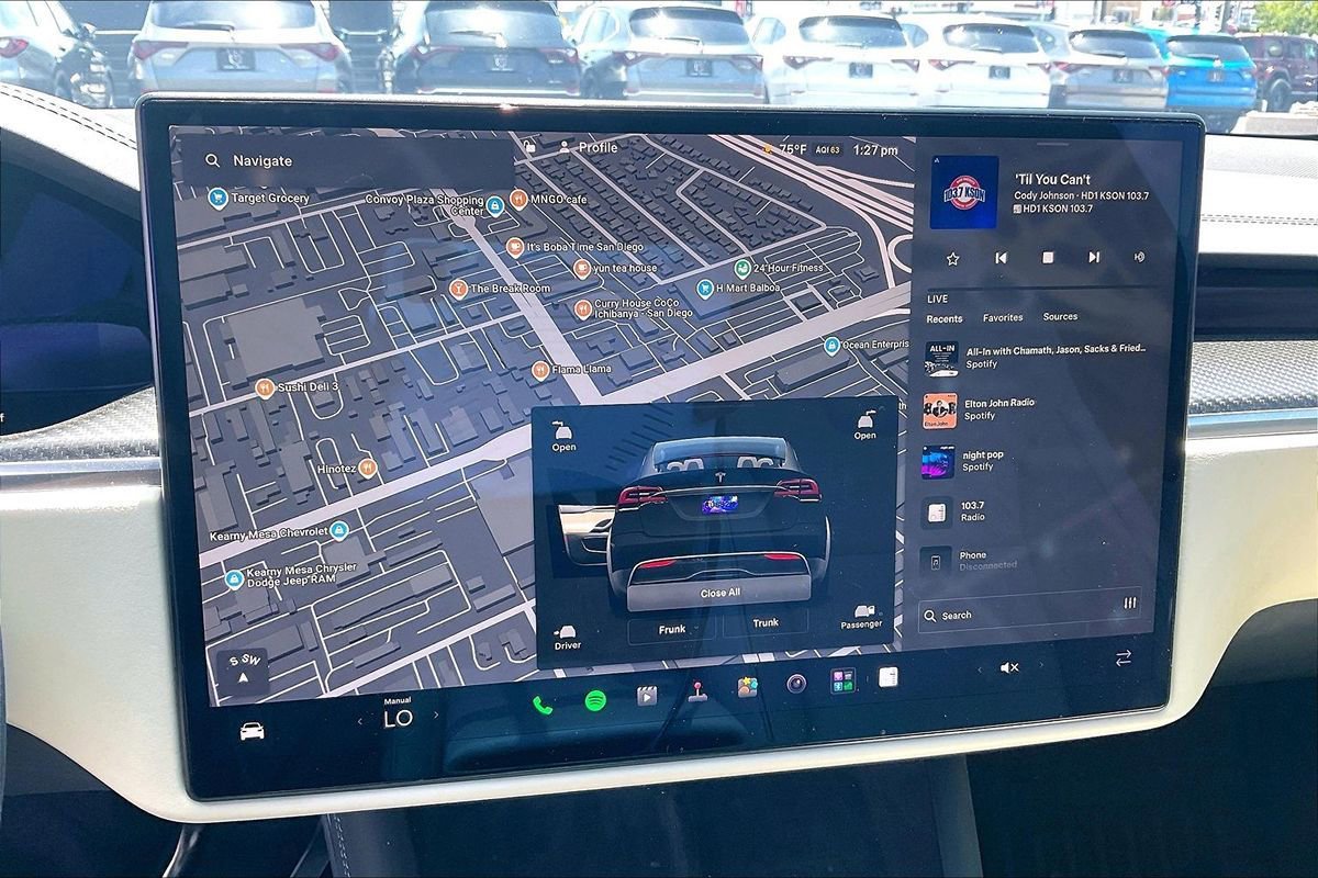 Used 2022 Tesla Model X Plaid AWD/4WD image 7