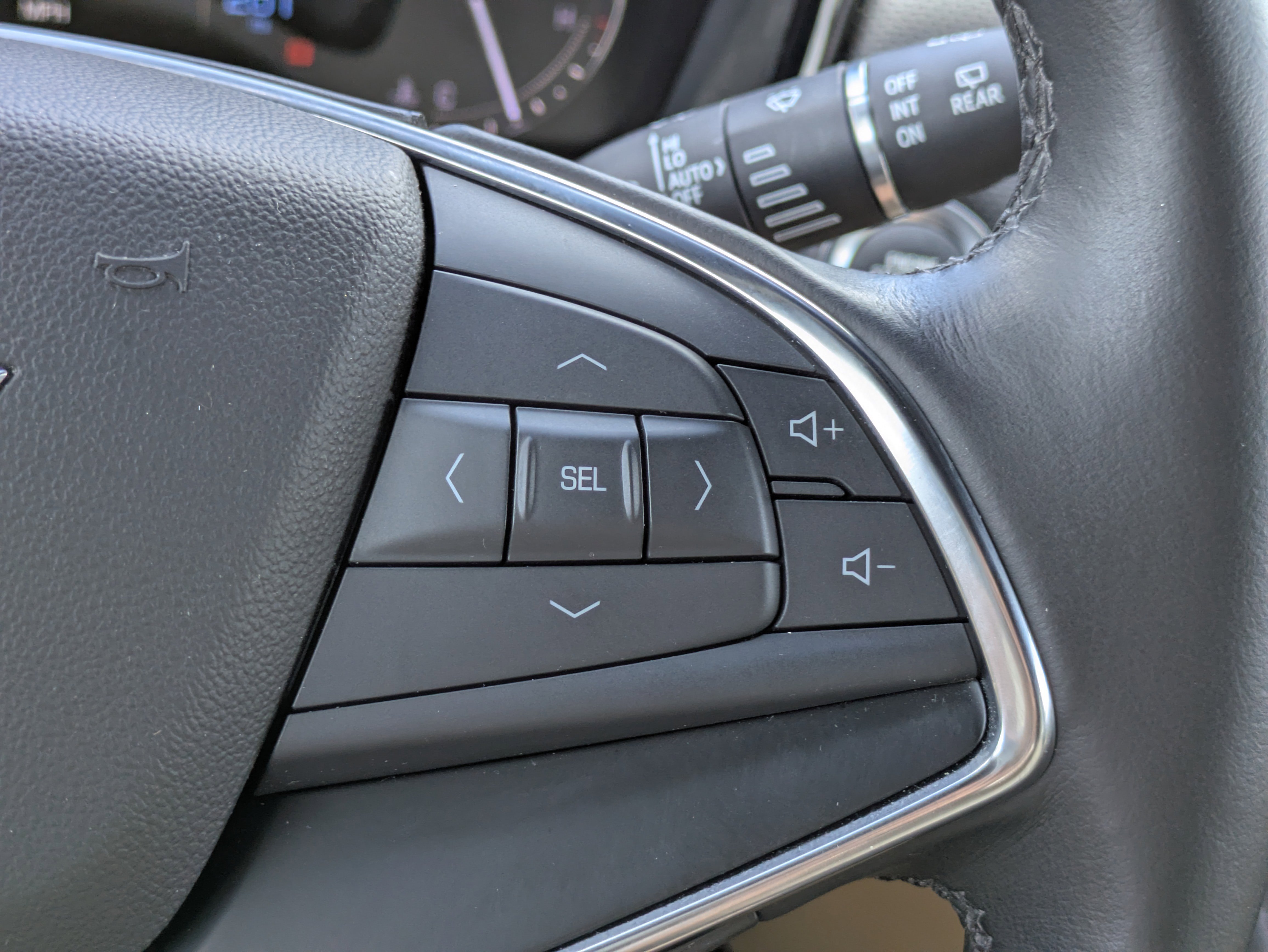 Used 2019 Cadillac XT5 Luxury FWD image 23