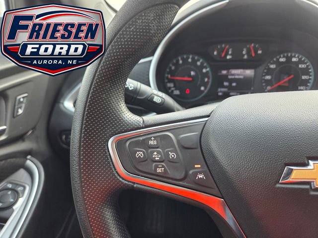 Used 2025 Chevrolet Malibu LT FWD image 14