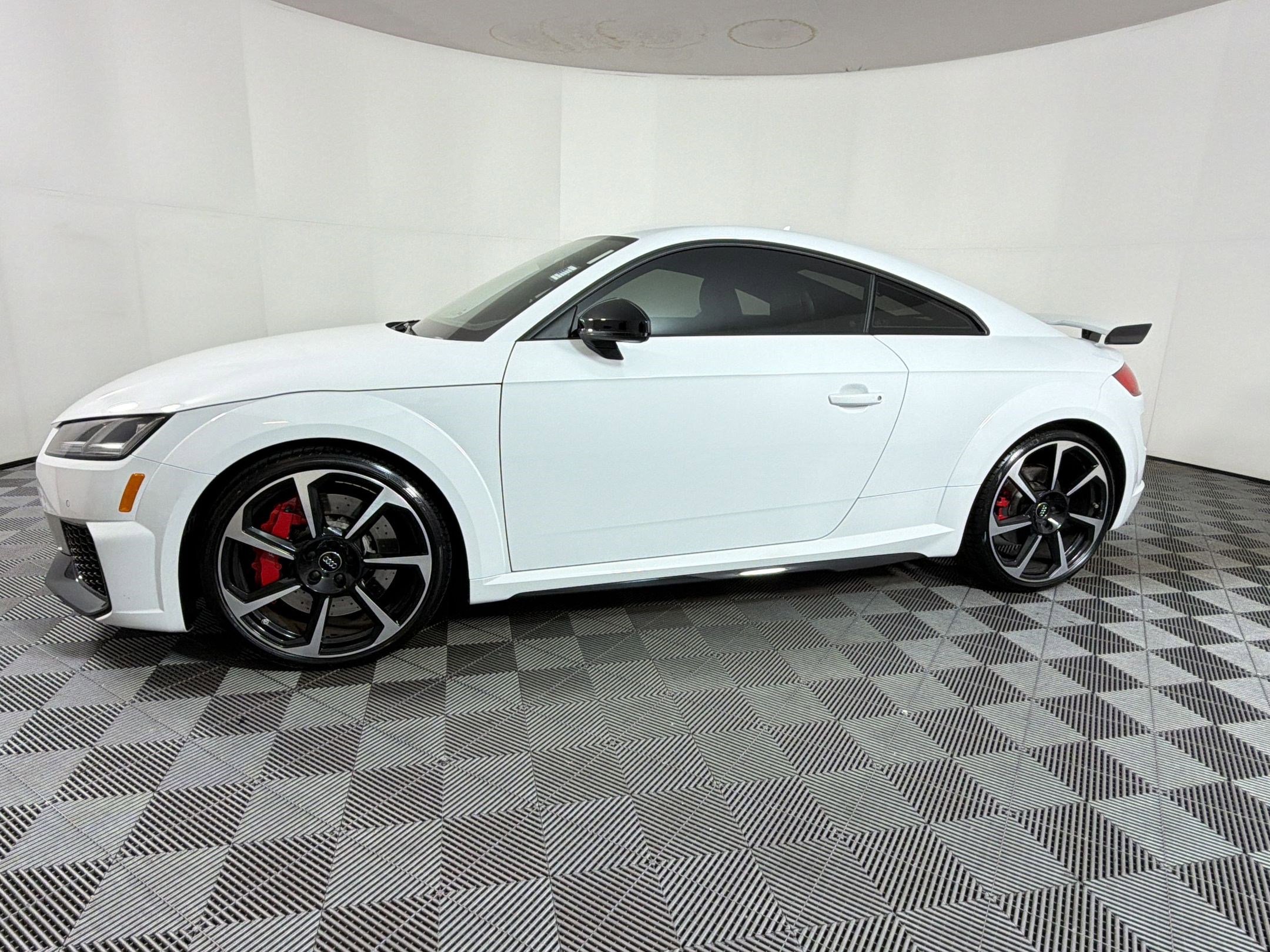 Used 2019 Audi TT RS image 18