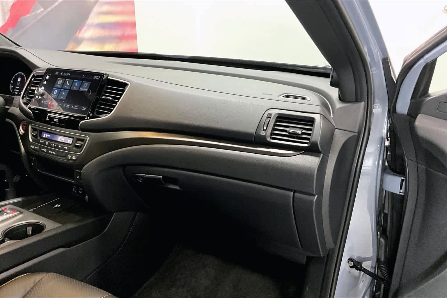 Used 2025 Honda Ridgeline TrailSport image 20