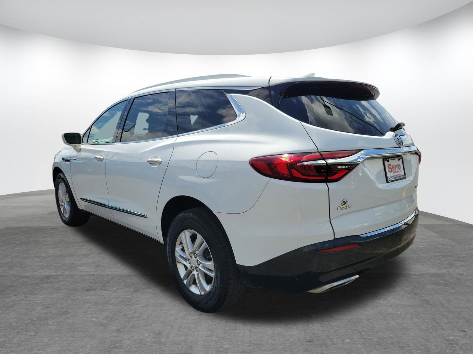 Used 2019 Buick Enclave Essence image 27