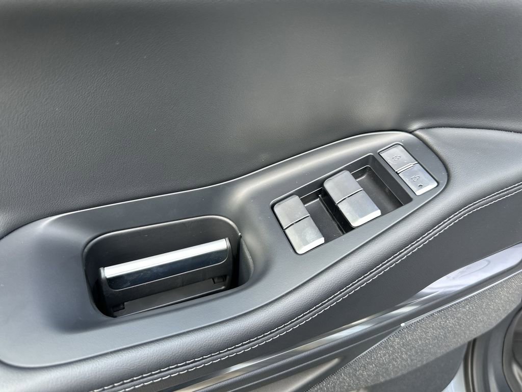 New 2025 Lincoln Navigator Reserve AWD/4WD image 13