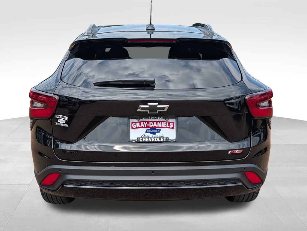 New 2026 Chevrolet Trax RS w/ Driver Confidence Package FWD image 5