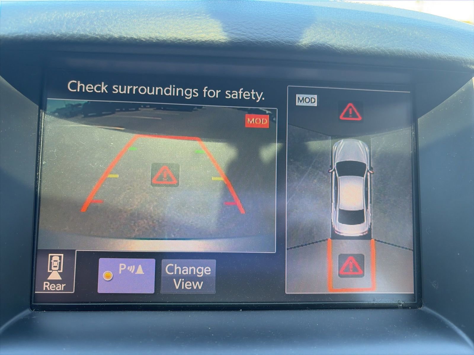 Used 2019 INFINITI Q50 Signature Edition w/ Cargo Package (L96) image 17