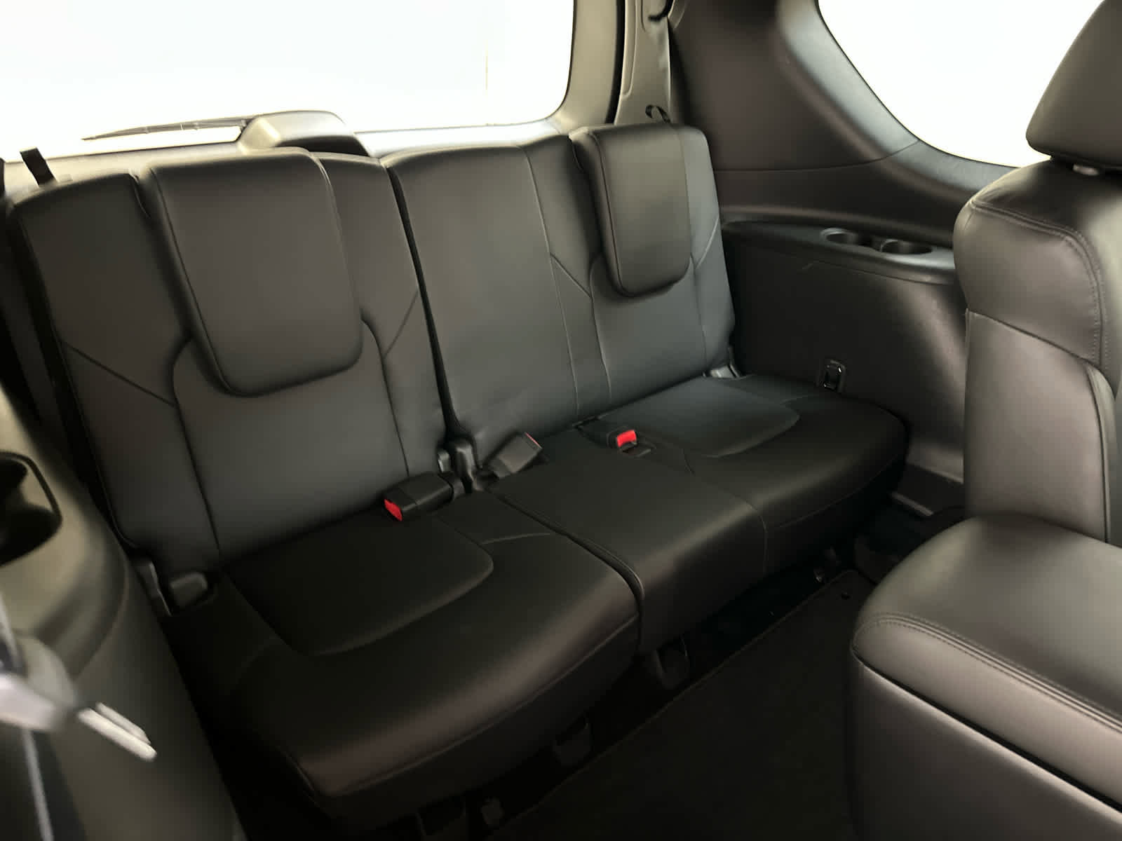 Certified 2024 Nissan Armada SL w/ Midnight Edition Package image 26