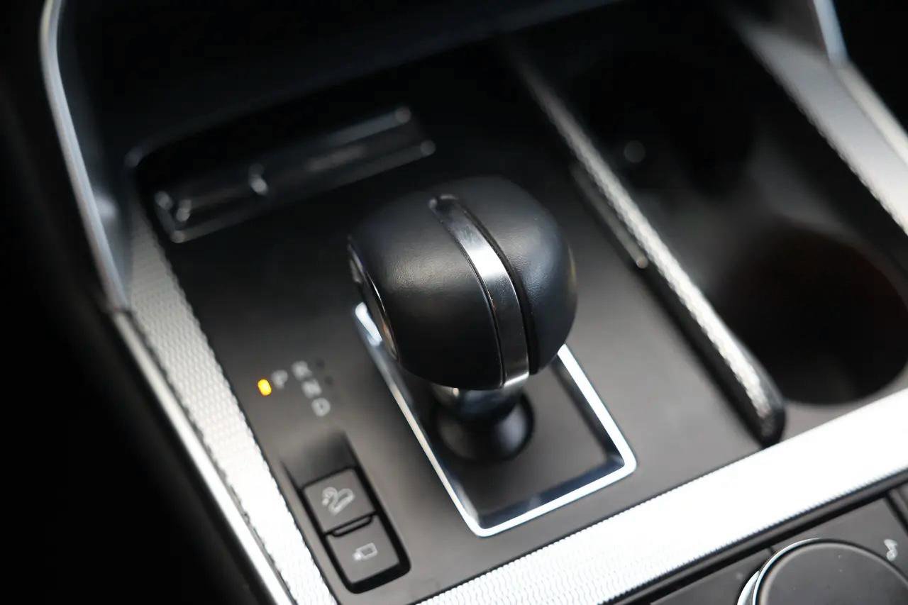 Used 2025 MAZDA CX-70 3.3 Turbo S w/ Premium Package image 39