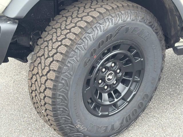 New 2026 Ford Bronco Big Bend w/ Black Diamond Package image 16