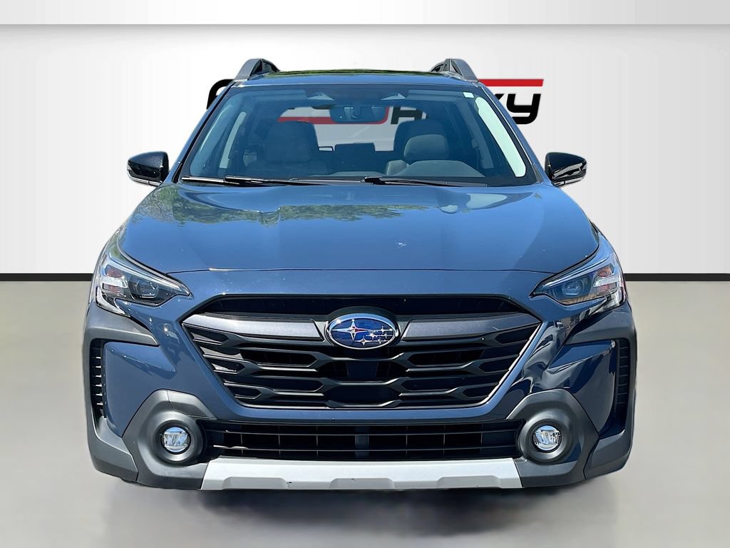 Used 2024 Subaru Outback Limited AWD/4WD image 2