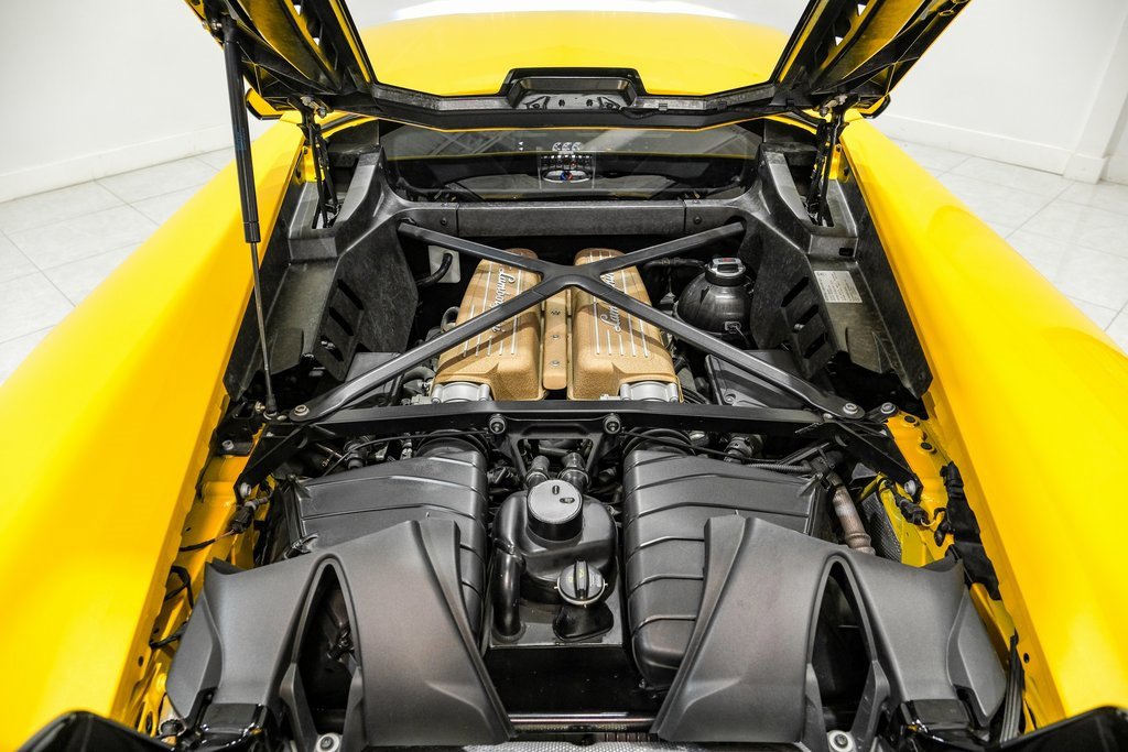 Used 2018 Lamborghini Huracan Performante image 56
