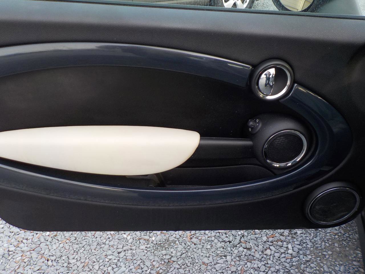 Used 2012 MINI Cooper S image 10