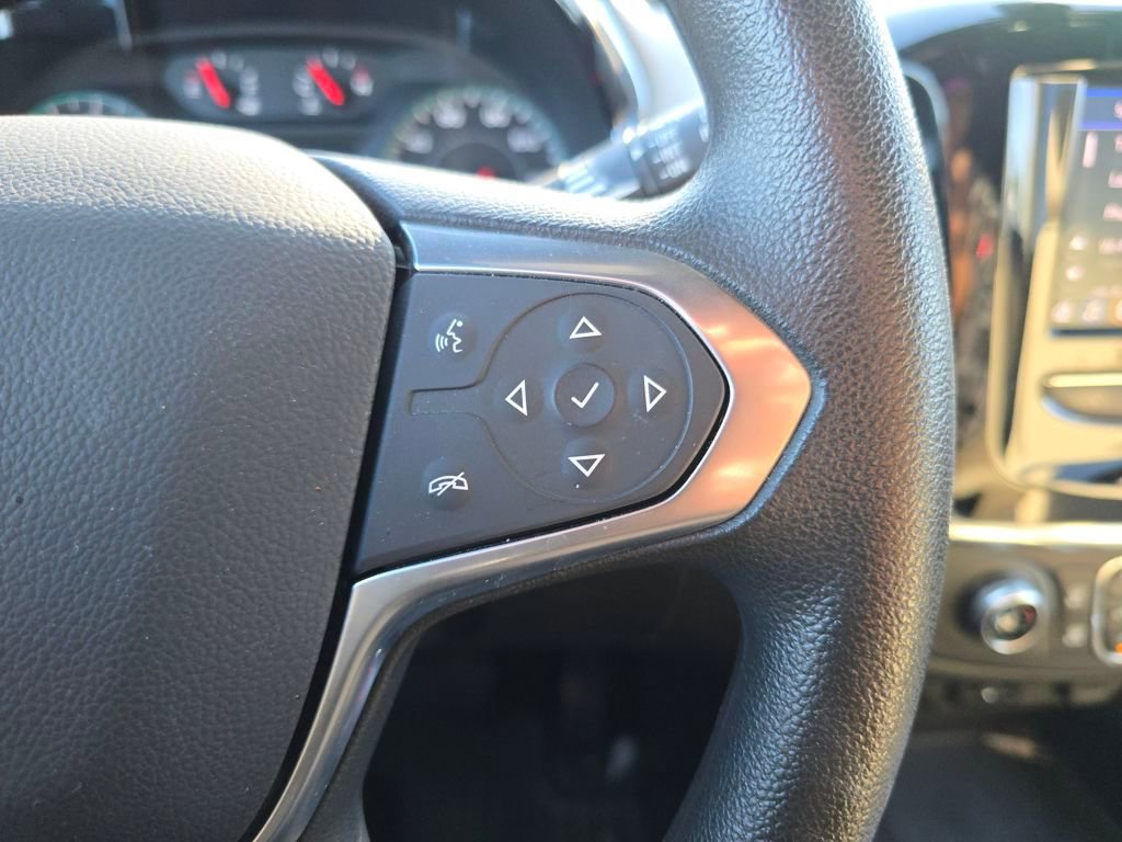 Used 2023 Chevrolet Traverse LS image 14